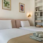 Downtown Apartment